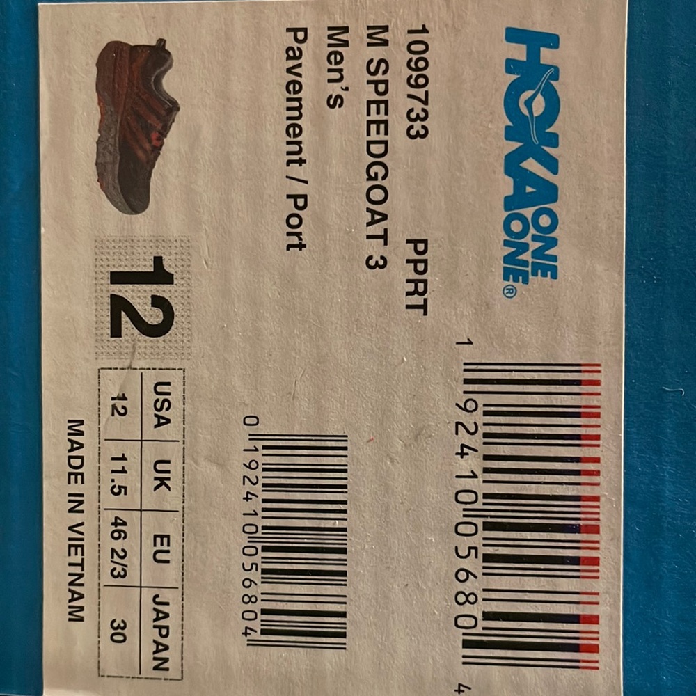 HOKA ONE ONE